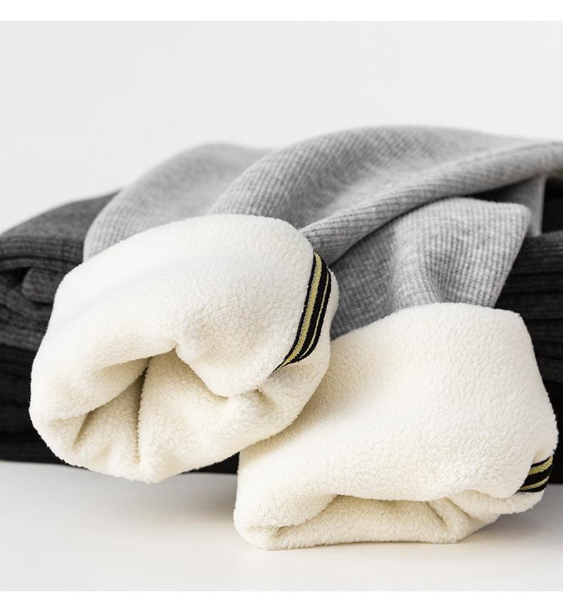 Dámské žebrované pruhované legíny s fleecovou podšívkou, zeštíhlující, s pasem "B"