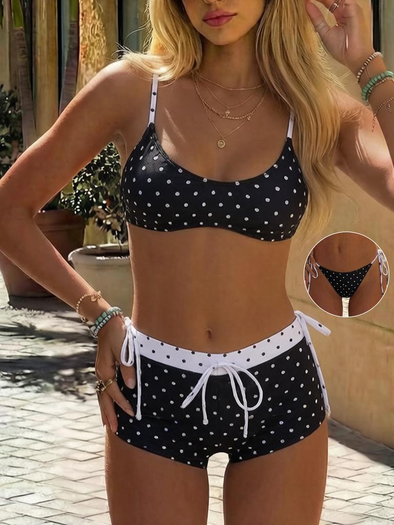 Set Bikini Două Piese cu Imprimeu Buline și Pantaloncini Set Trei Piese Elegant Modest
