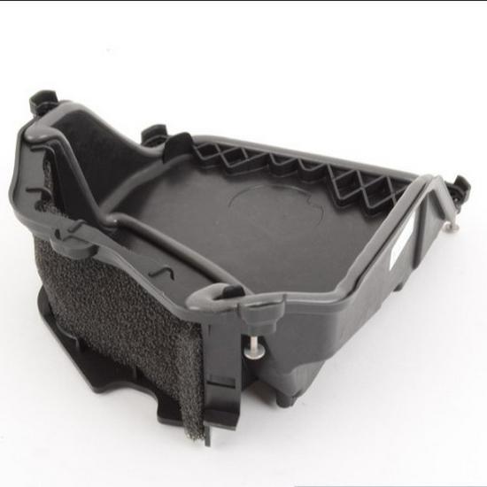 

Blower Upper Cover for BMW 5 Series F07 535i, F01 740i (64119216222) Detailed consultation