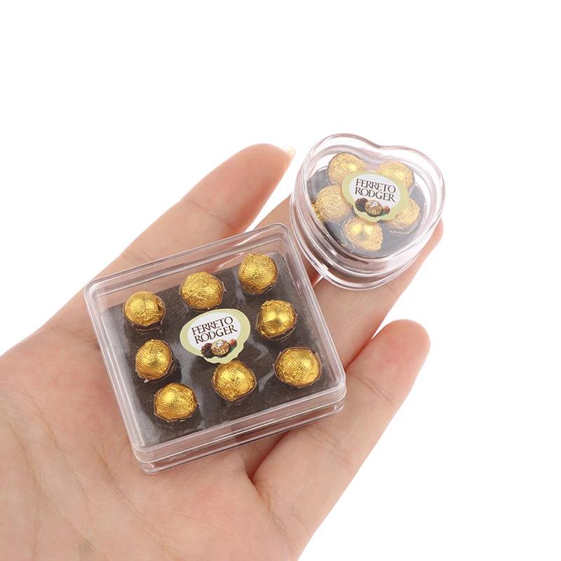 1: 12 Dollhouse Mini Chocolate Gift Box Mini Model Game Kitchen Food Doll Accessories