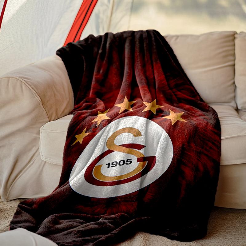 1pc Galatasaray SK Blanket, Cozy Valentine's Day Blanket, Multi-functional Nap Blanket Available Throughout the Four Seasons