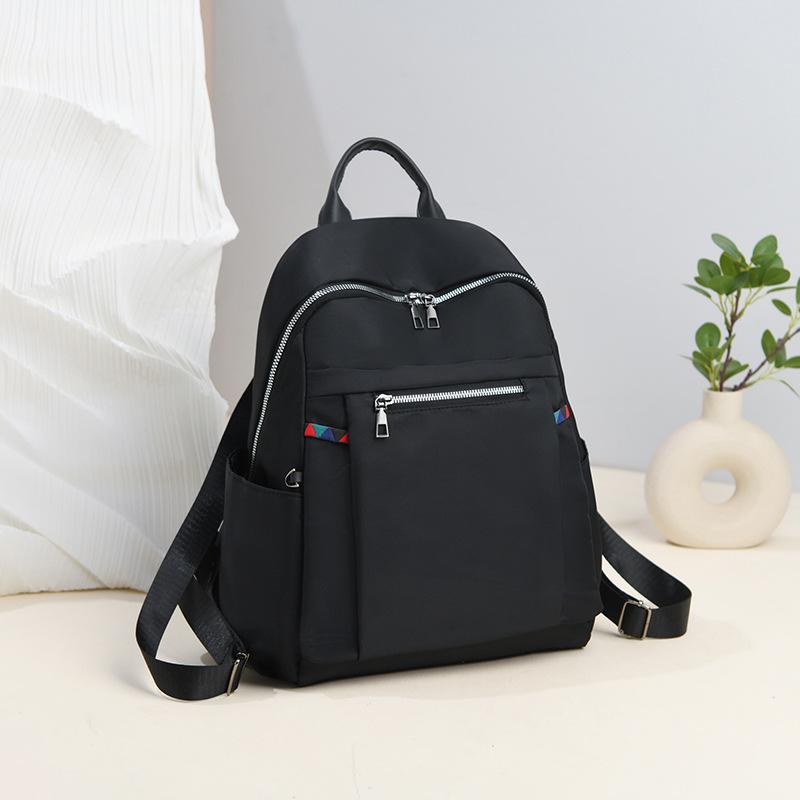 Schoolbag nylon women's backpack 1011 new backpack fashionable large capacity lightweight casual versatile commuter bag