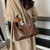 Tote Bag New Women's Bag Autumn and Winter Fashion Shoulder Underarm Bag Large Capacity Commuter Messenger Bag