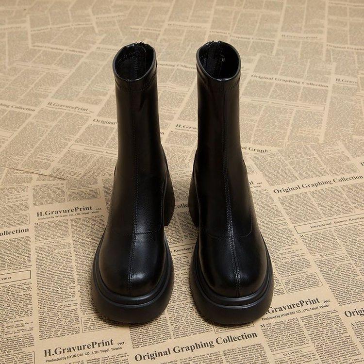 Thick-soled Martin Boots New Round Head Thin Velvet Versatile Women's Autumn and Winter Retro Height-increasing Fashion Casual Boots