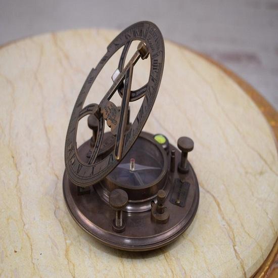 Brass Compass In Wooden Gift Box  Nautical Accessory Marine Enthusiasts  Boat  Gift for Sailors Office Decor