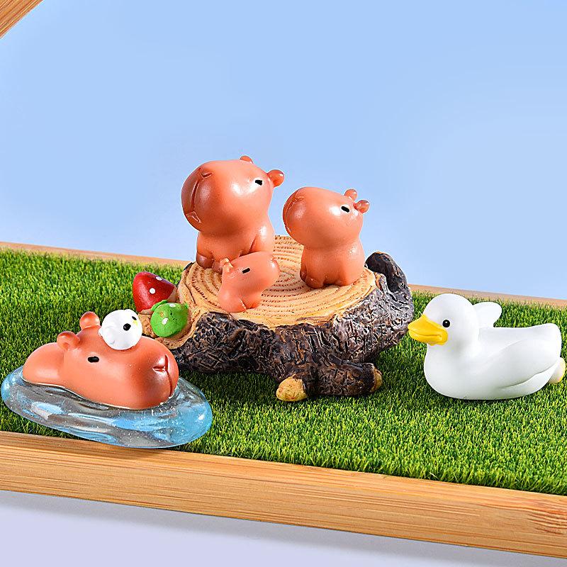 10Pcs Capybara Simulation Animals Model Mini Doll Toy Action Figurine Home Micro Landscape Decoration Kids Gift Desktop Ornament