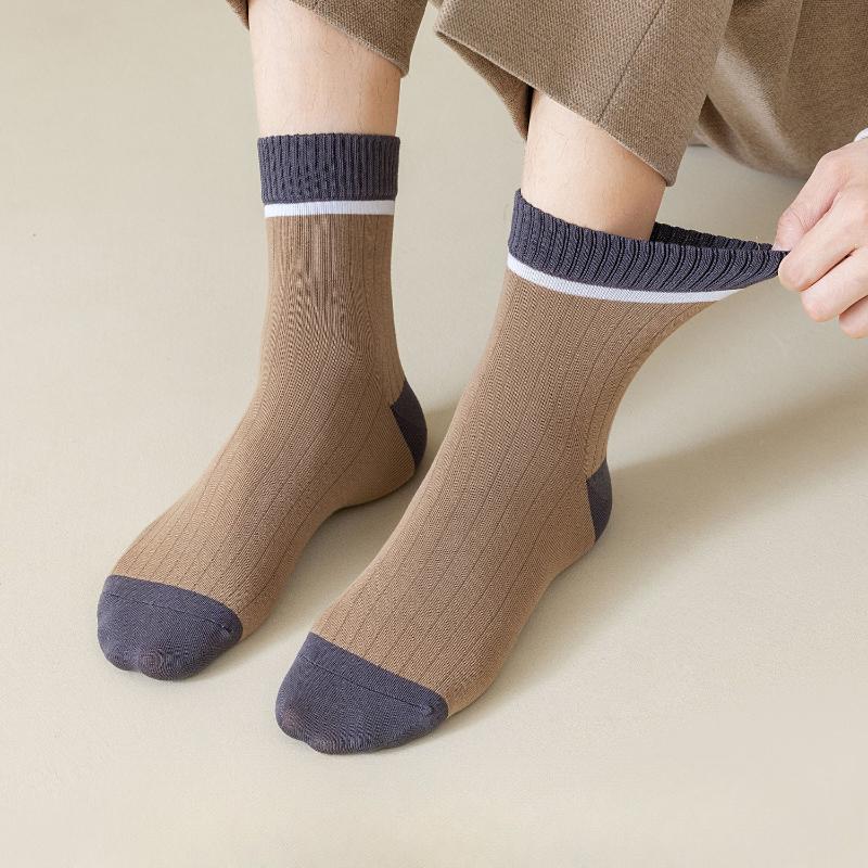 Men's Autumn and Winter Color-matched Mid-calf Socks, Casual Long Socks, Breathable, Anti-slip and Sweat-absorbing Cotton Socks