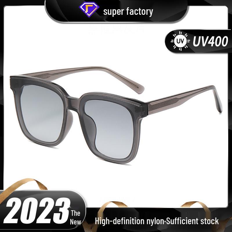 

High-End Polarized UV Protection Square Frame Sunglasses for Men & Women