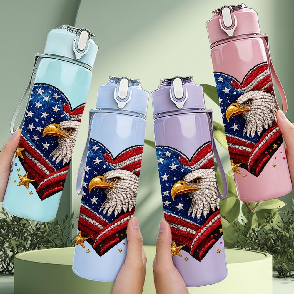1PC Eagle American Heart Flag 750ml Color Plastic Sports Water Bottle Leakproof Flip Straw Lid Suitable for Sports Office Home Use