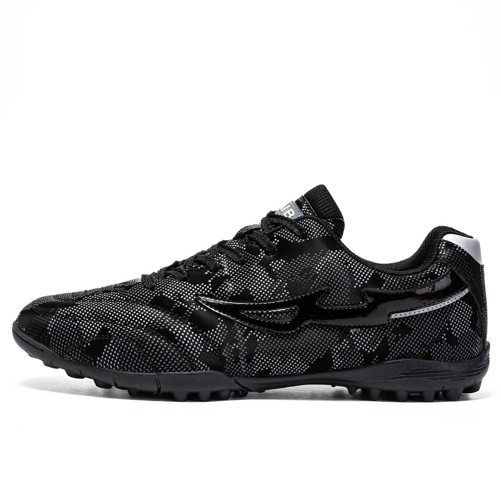 New Men Original Soccer Cleats Non Slip Kids Football Shoes Indoor Grass Society Training Outdoor Studded Football Field Boots