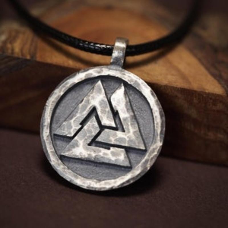 Viking Valknut Warrior Pendant Norse Jewelry Necklace Pendant Amulet Odin with Adjustable String