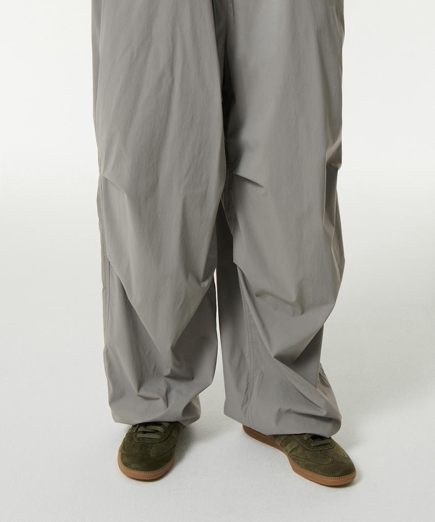 MUSINSA STANDARD WOMAN Women'S Parachute Pants [Light Gray]