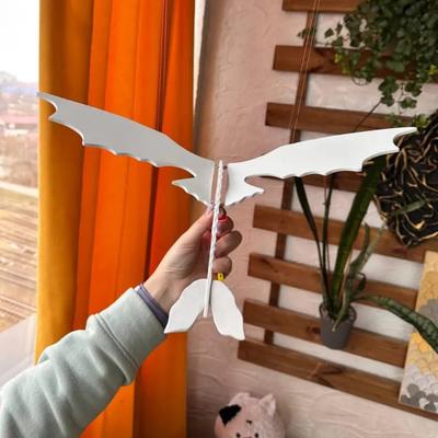 Yousheng Flying Dragon Hanging Decoration Handmade Wooden Dragon Ornament Kinetic Winged Dragon for Nursery Bedroom Decor
