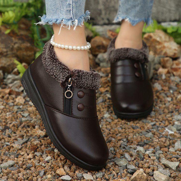 Winter New Warm Velvet Thickened Short Boots Soft Sole Mother Non-slip Leather Shoes Side Zipper Design Thickened