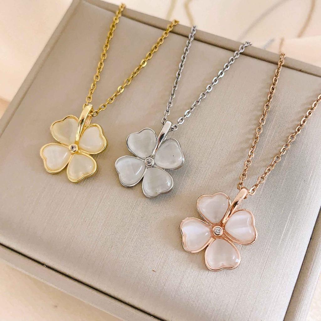 Necklace Does Not Fade Women's Summer High Sense Four-leaf Clover Cat's Eye Titanium Steel Necklace Simple Summer Versatile Accessories