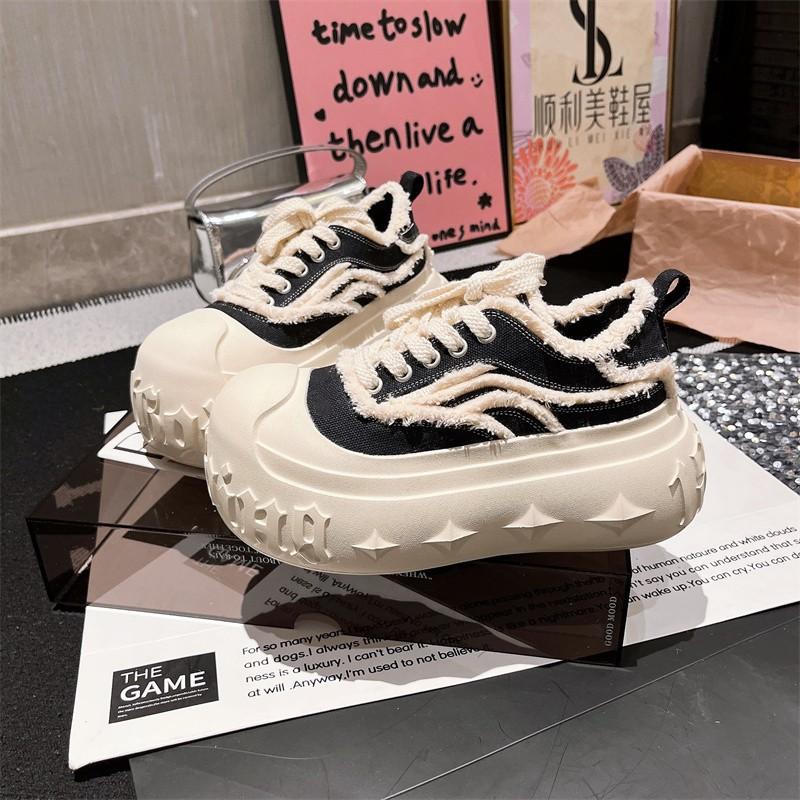 

2025 ins джинсовые туфли на шнуровке, на платформе, маффины, повседневные туфли, кеды, растворяющиеся туфли, 7 см, женские туфли, тренд, увеличивают рост и стройнят 40 чёрный