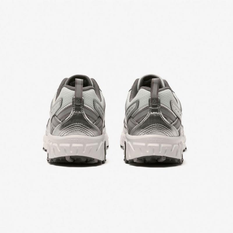 New Balance  New Balance  Nbpfes153v Mt410km5  Silver 