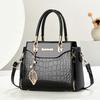 New Simple Crocodile Pattern Large-capacity Bag Women's Fashion Handbag High-end Versatile Commuter Tote Bag