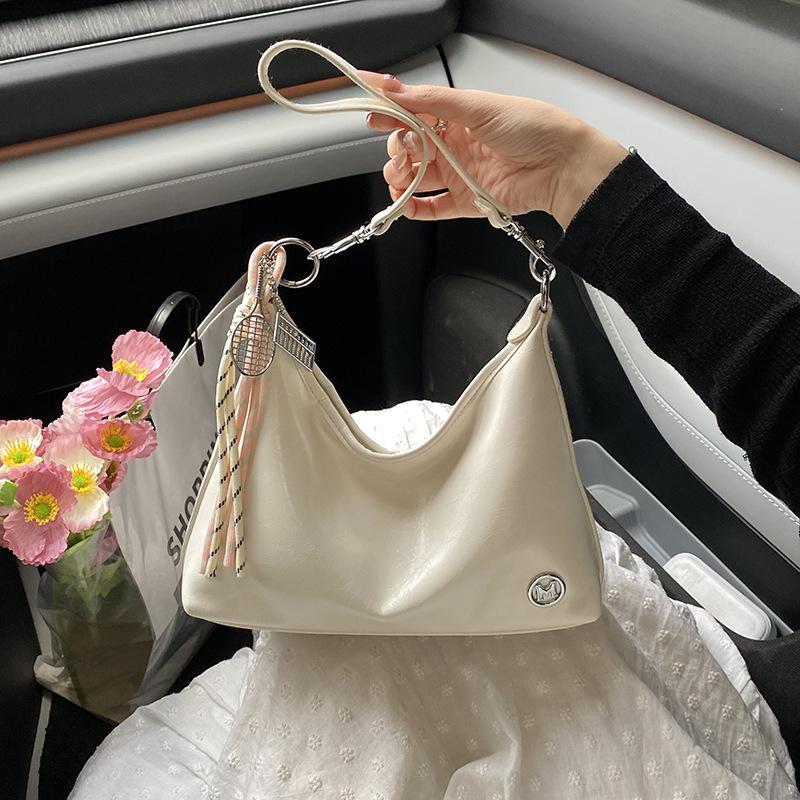 Summer new shoulder armpit bag fashionable and simple versatile oil wax leather messenger women's bag tote bag