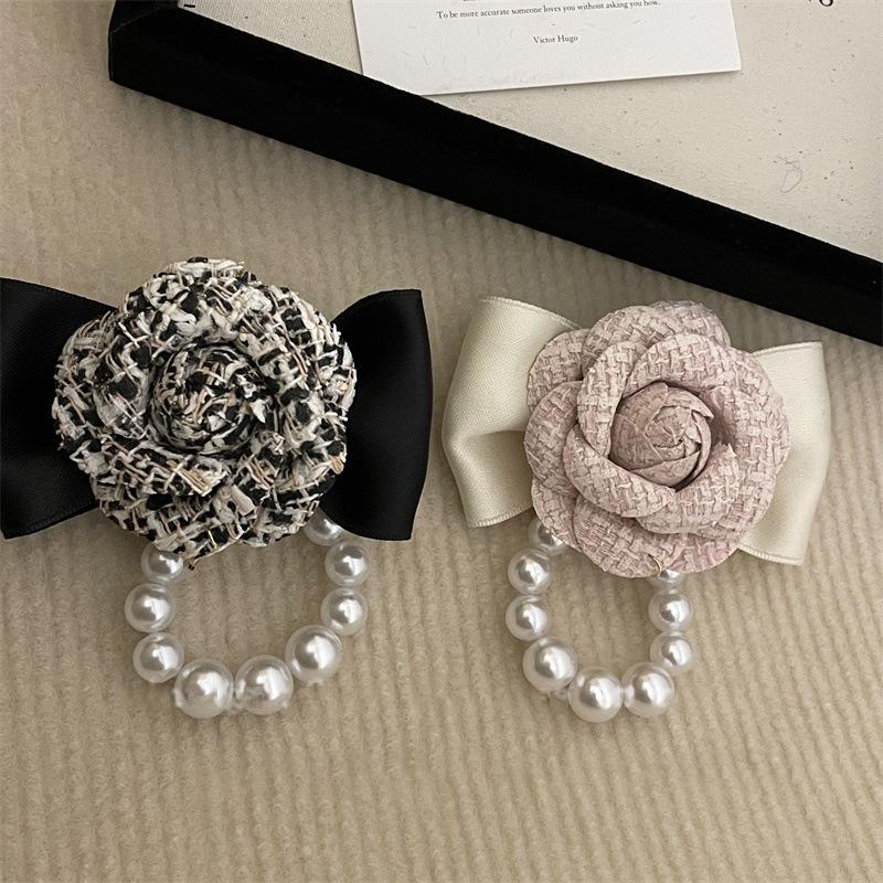 Small Fragrant Shiny Bead Bow Camellia Brooch Black Mourning Bow Tie Brooch