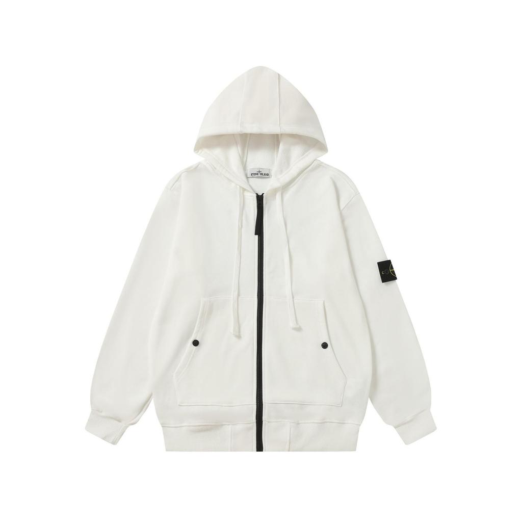 Crossstone Island 24SS Steinfarbener Kapuzen-Reißverschluss-Sweatshirt mit Ärmelpatch und Nachbestellknöpfen Jacke