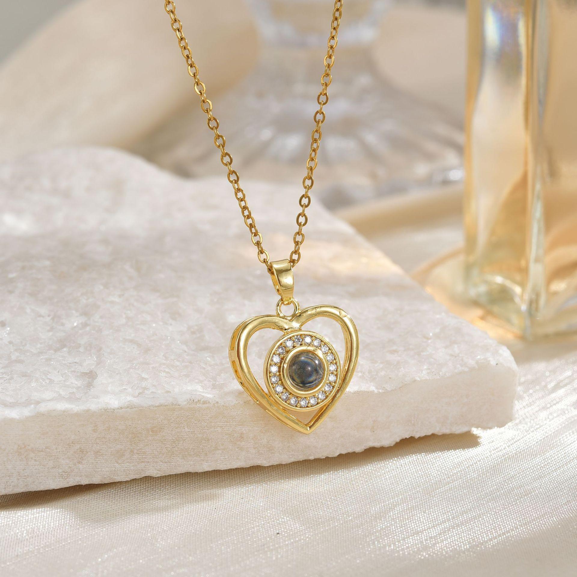 Elegant Heart Projection Pendant Necklace - European & American Design, 100 Language Love Message