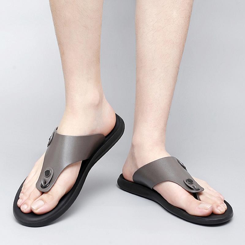 2024 Summer Men's Flip Flops Handmade Leather Slippers Fashion Men's Flip-flops Outdoor Breathable Comfortable Simple Sandals