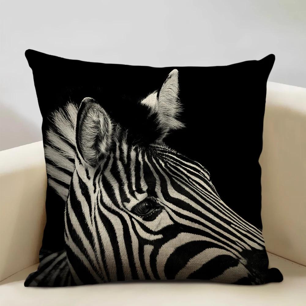Animal Portrait Cushion Cover,Lion, Tiger, and Bear Patterns,Home Sofa Decorative Throw Pillow Case Perfect Children's Gift