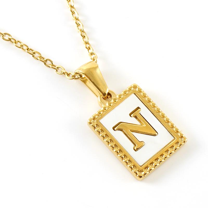 18K Gold Stainless Steel Letter Pendant Necklace – European and American Style Titanium Steel Clavicle Chain for Women