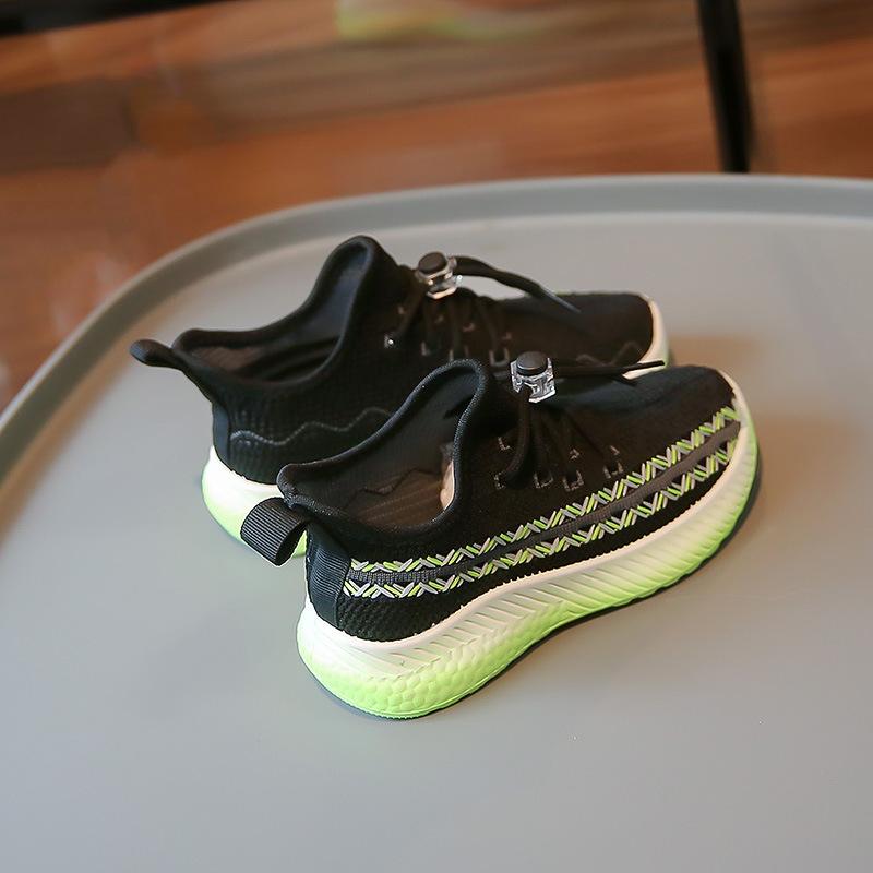 Girls Breathable Sneakers 2025 Spring and Autumn New Children's Coconut Shoes Boys Fly-woven Running Shoes Medium and Older Children's Shoes