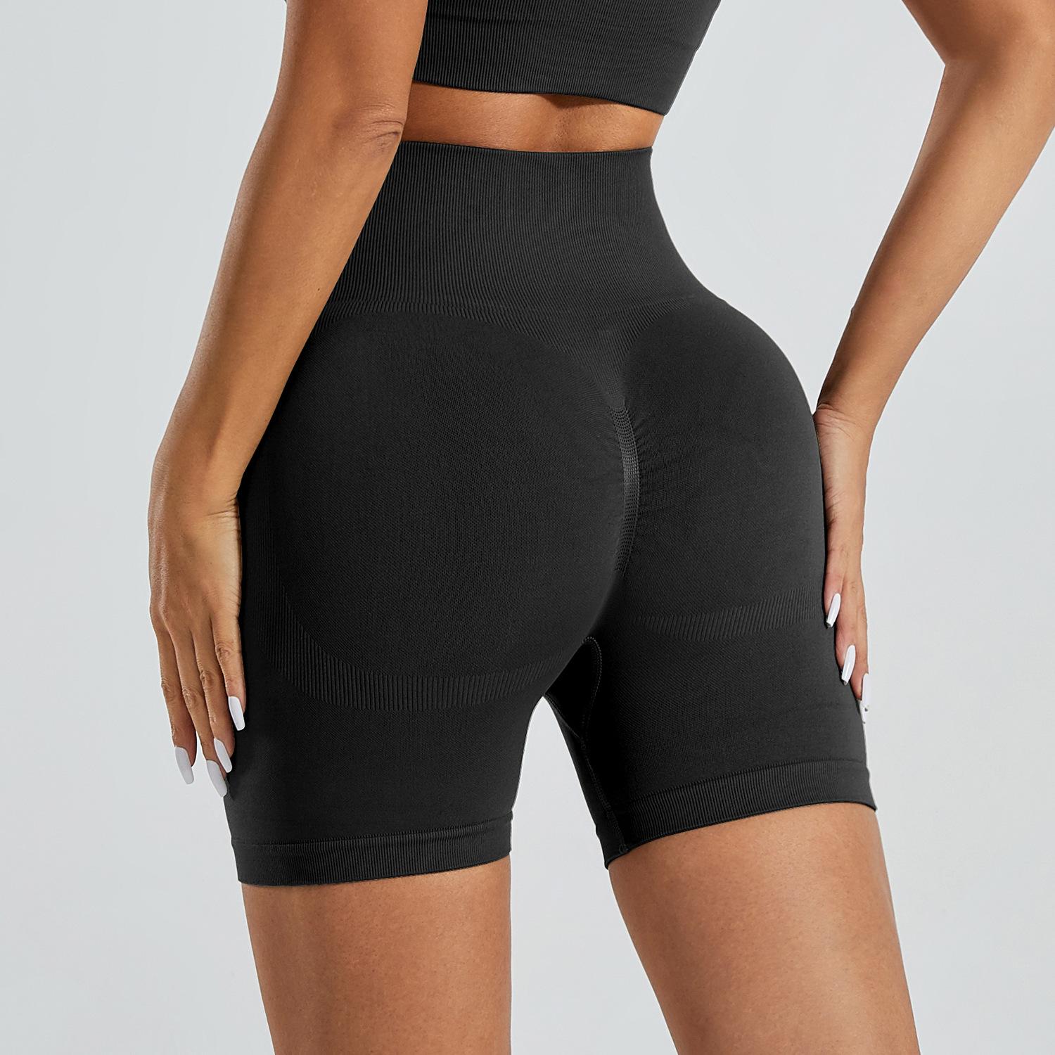 

Sports shorts European and American high-waisted yoga shorts spring and summer tight-fitting hip lift running quick-drying sports fitness pants women S чорний