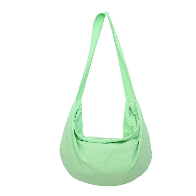 Lazy Wind Large-capacity Cloth Bag Nylon Commuter Bag Women's New Simple and Versatile Tote Bag
