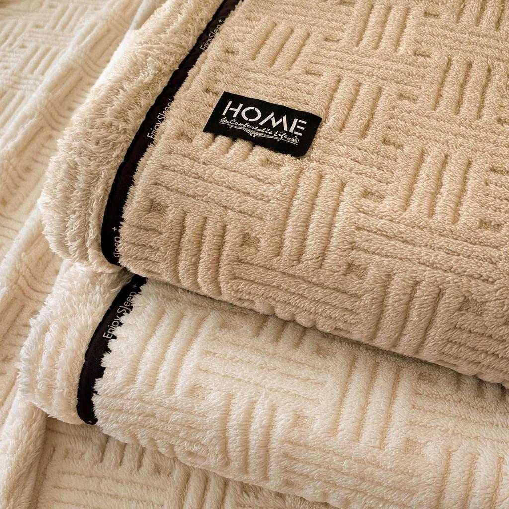 Thickened Winter Coral Fleece Blanket for Office, Sofa, or Bed - Cozy Nap Shawl & Air Conditioning Cover