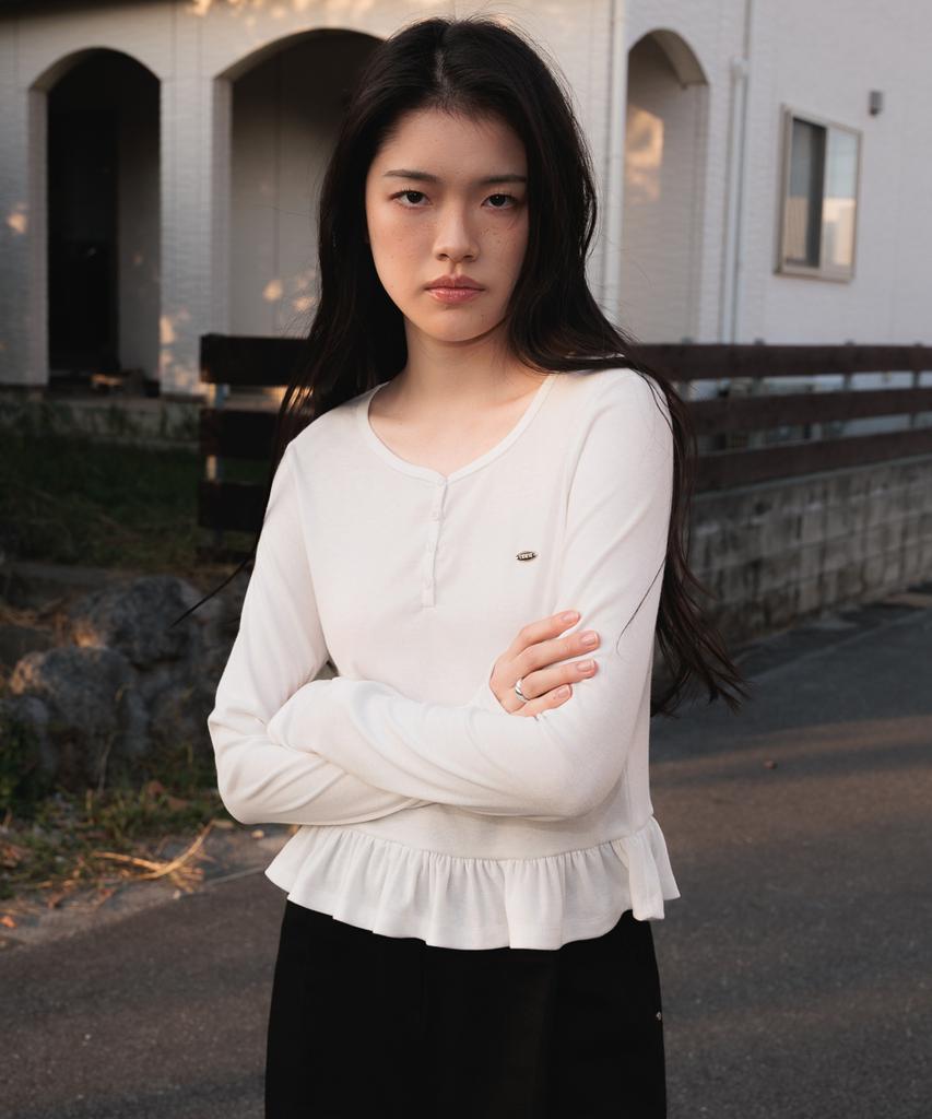 DEHEVE Frill Henley Neck Long Sleeve [Ivory]