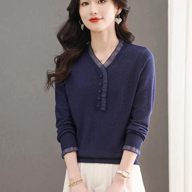 Вязаный свитер с кружевной отделкой женский стильный с V-образным вырезом модный с темпераментом однотонный базовый слой свитер весна-осень новый стиль L темно-синий 3290₽
