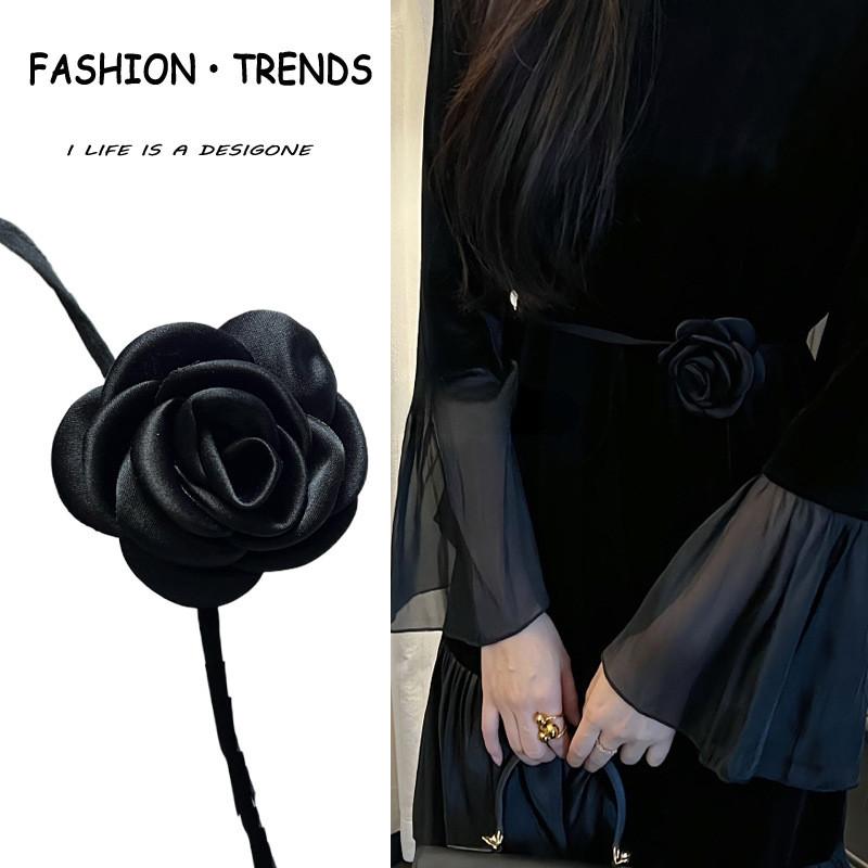 French Black Rose Waist Chain For Women With Metal Chain And Adjustable Strap For Elegant Dress Accessory