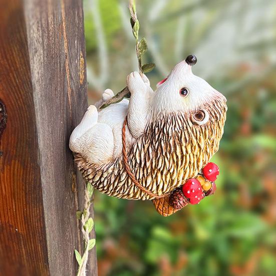 Climbing Hedgehog Figurine Handmade Resin Hedgehog Statue Wall Animal Decoration for Home Garden Tree Fence