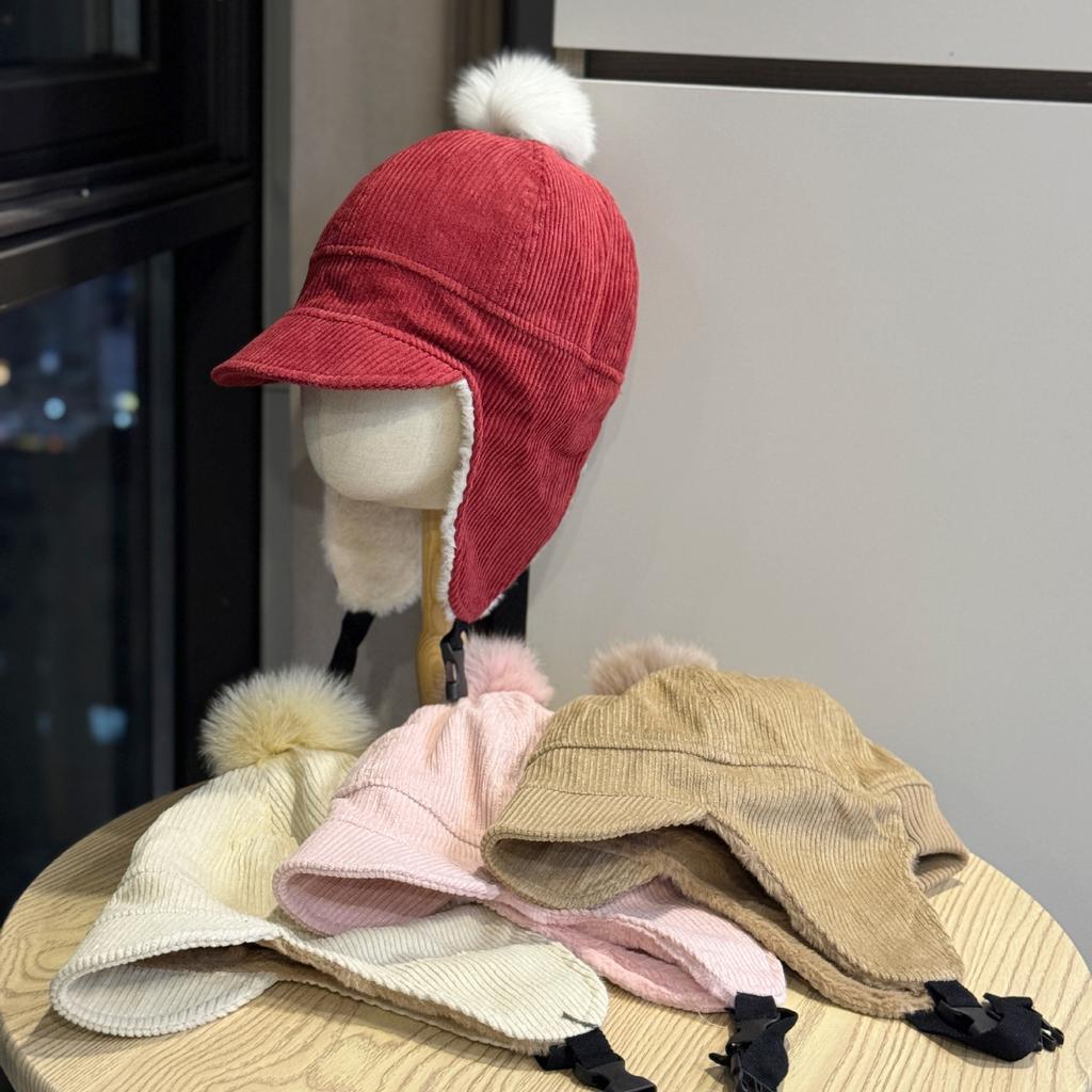 Neue Lei Feng Mütze Damen Koreanische Version Kaninchenfell Pompon Kord Warm Ohrenschutz Mütze Winter Radfahren und Skifahren Fliegermütze