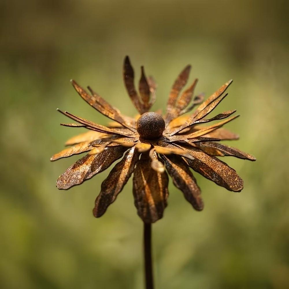 Rust-Resistant Flower Garden Stake Vintage Iron Flower Decoration Metal Cornflower Stake  Lawn