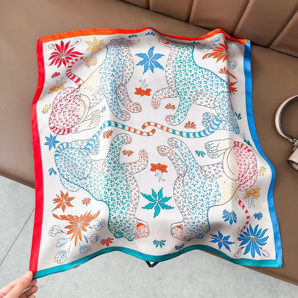 New Silk Silk Scarf Women's Spring Fashion Elegant Peony Plain Crepe Satin Silk Scarf 100% Mulberry Silk Square Scarf 53 Silk Scarf