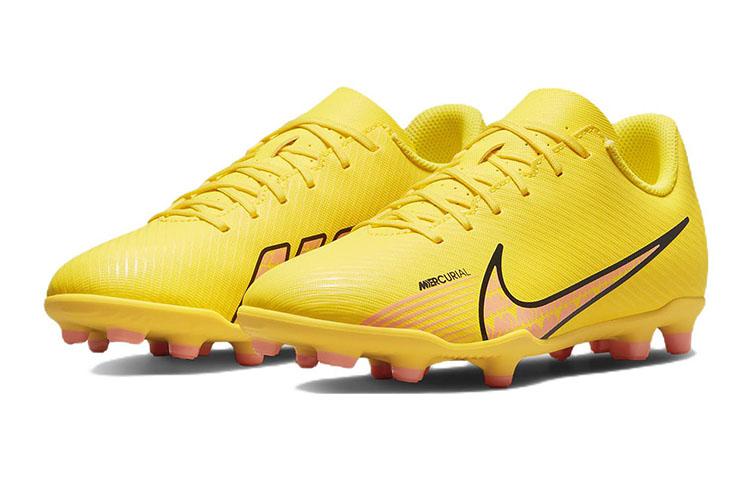 Nike Mercurial Vapor 15 Club Low top Soccer Shoes Yellow Pink Kids' DJ5958-780