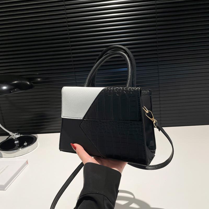 Stylish Versatile Pu Leather Women's Small Square Handbag For Everyday Outfits