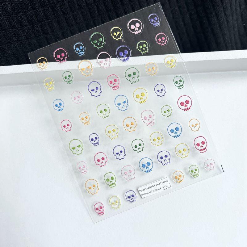 

Черно-белые черепа мальчики и девочки маленькие кости наклейки для ногтей Stereo Embossed Color Skull (Sticker only)