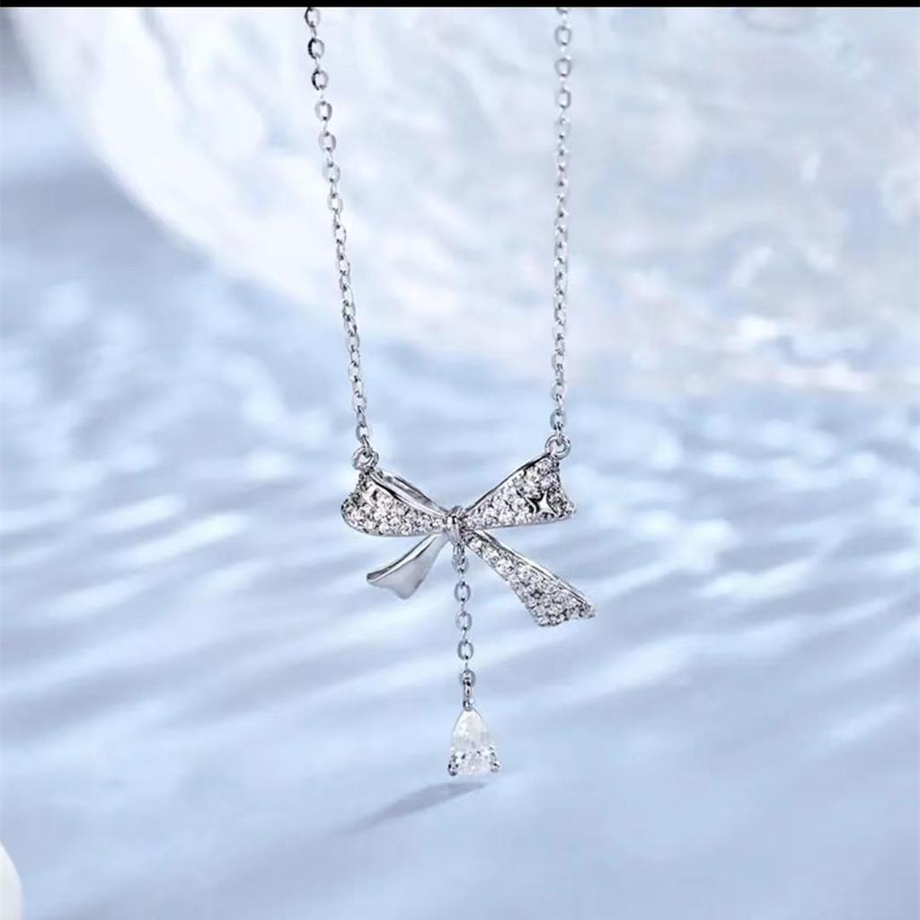 Cupronickel Tassel Bow Necklace for Women - Light Luxury, Simple Design, Versatile Clavicle Chain Gift