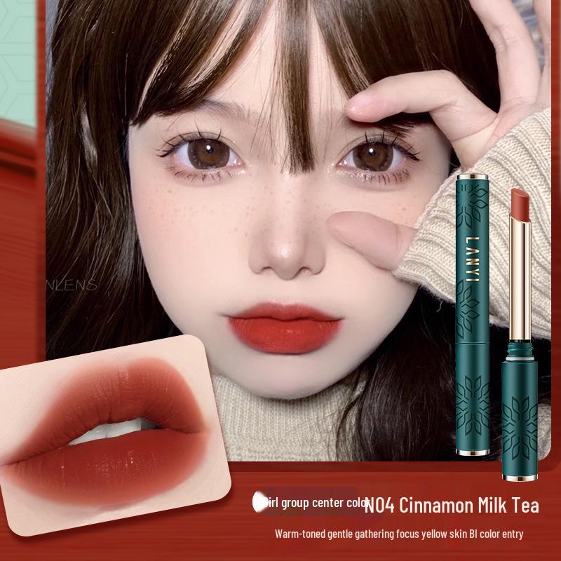 Lan Yi Cinnamon Milk Tea Matte Velvet Lipstick - Non-Stick, Non-Fading, Waterproof.