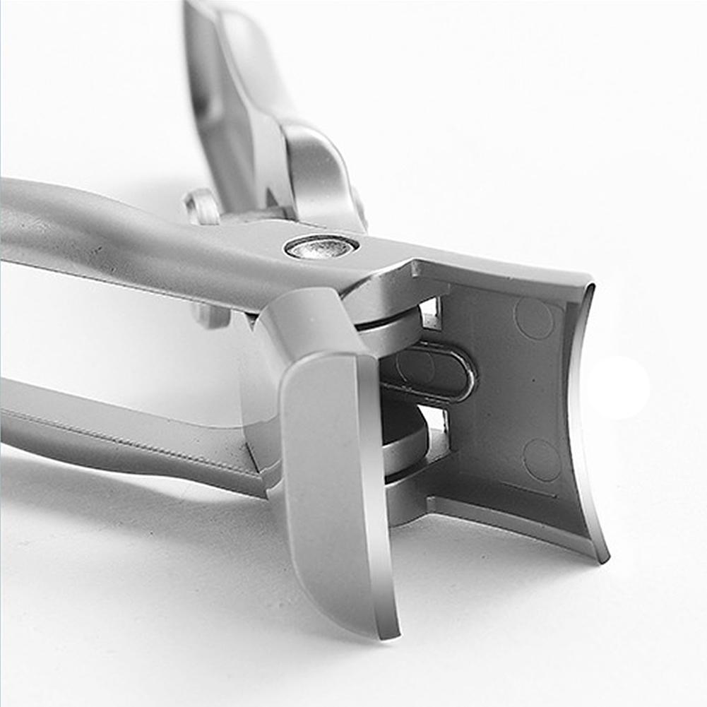 Self-locking Folding Nail Clippers