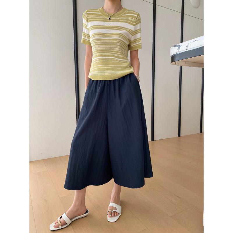 Sinan Elastic High-Waist Slimming Wide-Leg Cropped Pants with Wrinkled Texture Medium