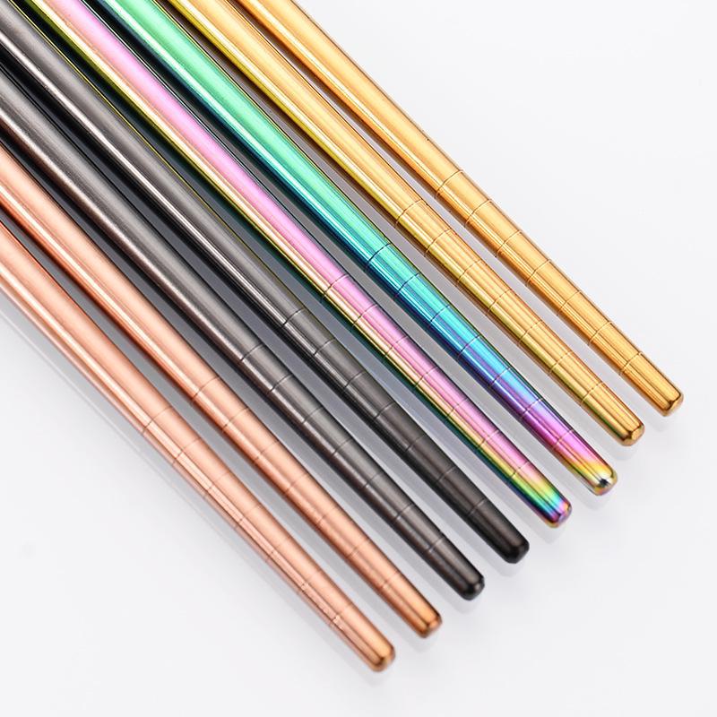 Baguettes en acier inoxydable 304 galvanisées: Coloré, antidérapant, anti-brûlure, idéal pour un usage domestique et commercial.