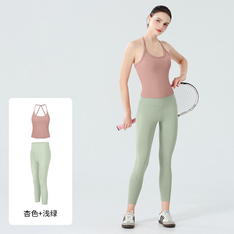 Cross-border Seamless Nude Yoga Fitness Set Women's Quick-drying Clothes, Small Tight Sports Underwear Set Two-piece Set