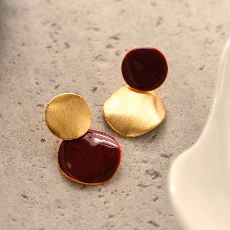 Fashion Asymmetric Frosted Earrings for Women Girls Exquisite Red Oil Dripping Circular Earrings Wedding Party Jewelry Gifts